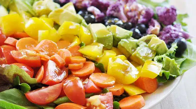 salada arco-íris