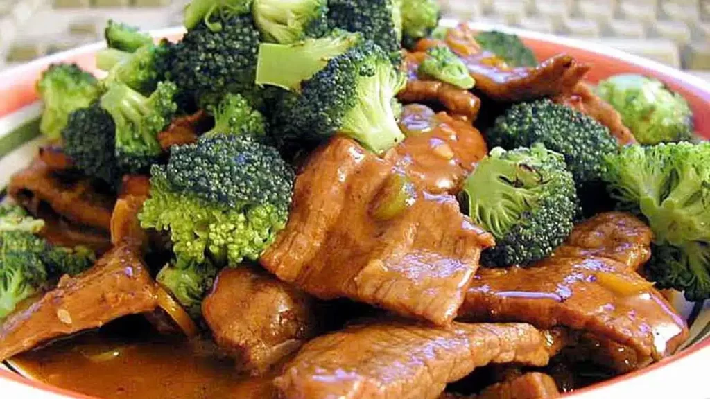 Carne com brócolis